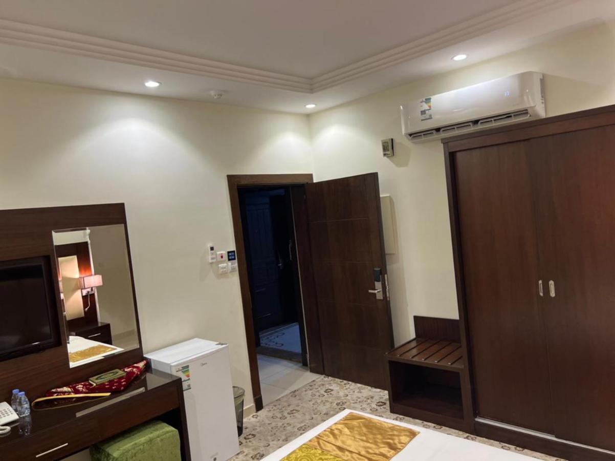كيتان سويت للشقق المخدومة Jeddah Exterior foto