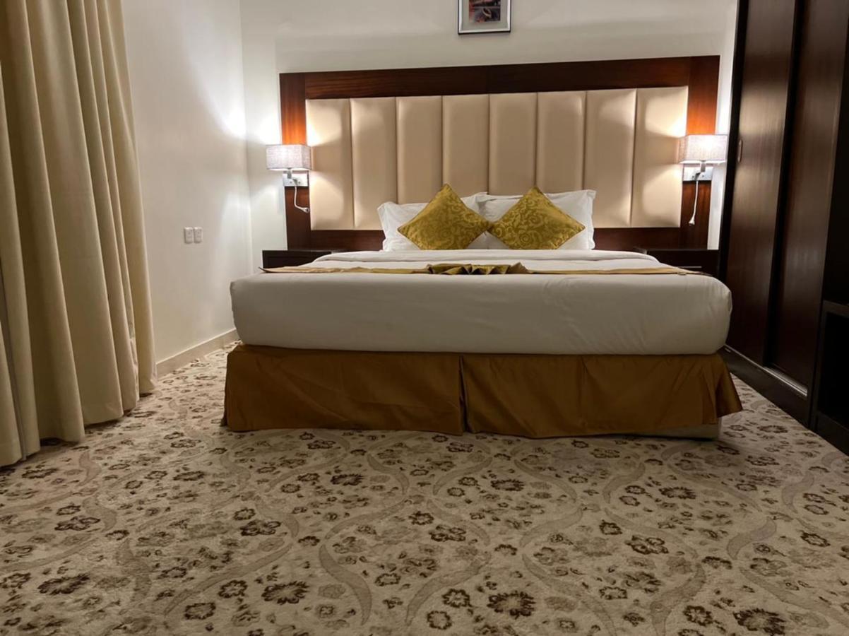 كيتان سويت للشقق المخدومة Jeddah Exterior foto